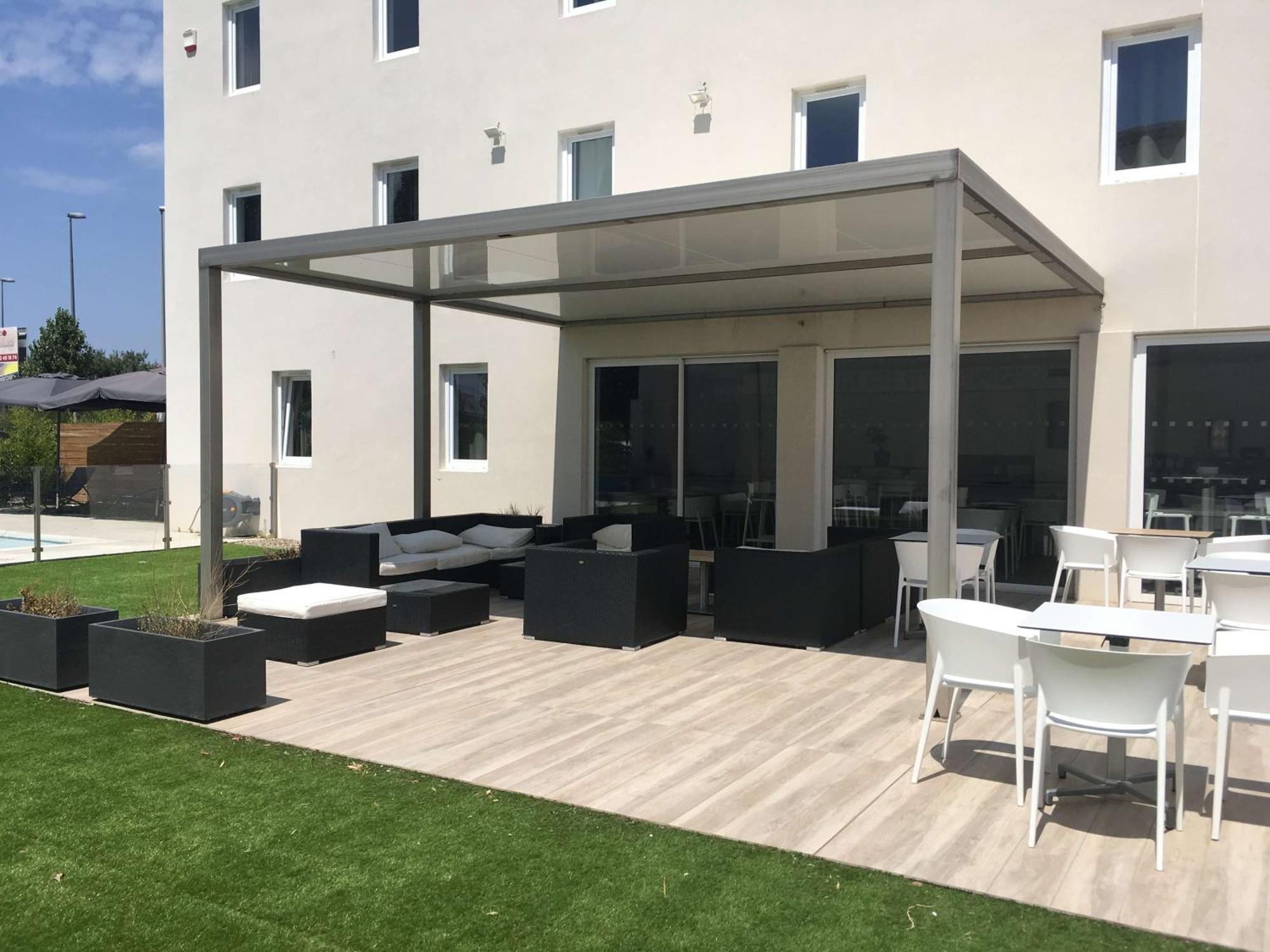 Brit Hotel Martigues Nord Екстериор снимка
